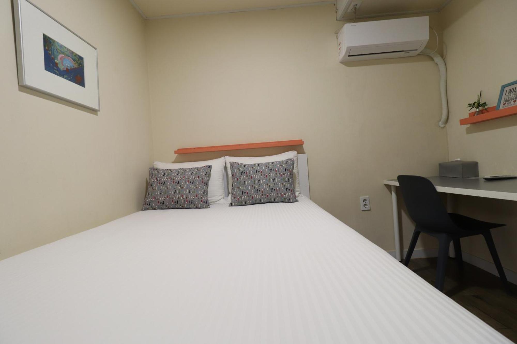 Just4U Guesthouse Сеул Екстер'єр фото