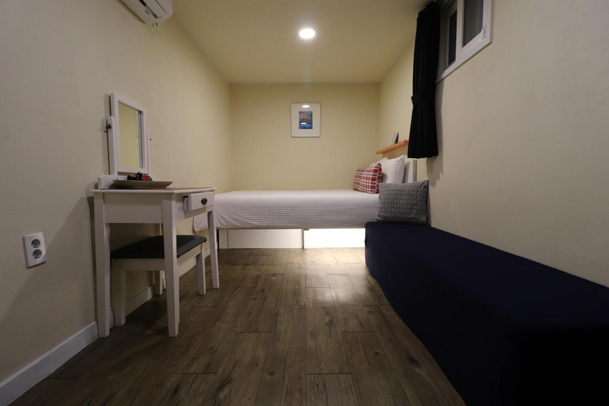 Just4U Guesthouse Сеул Екстер'єр фото